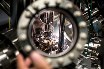 Aparatus to measure heat transfer at the nanoscale