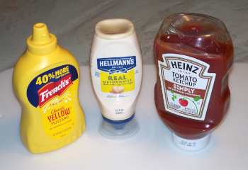 Condiment squeeze bottles